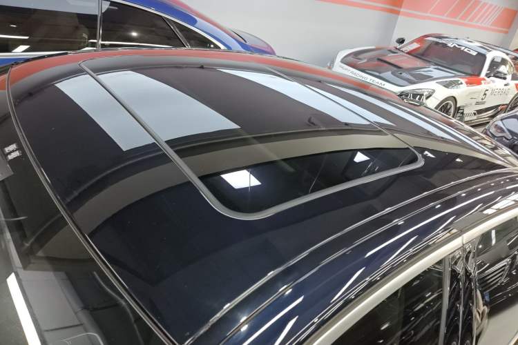 Used BMW 3 Series 2023 325i M Sport Package Roof