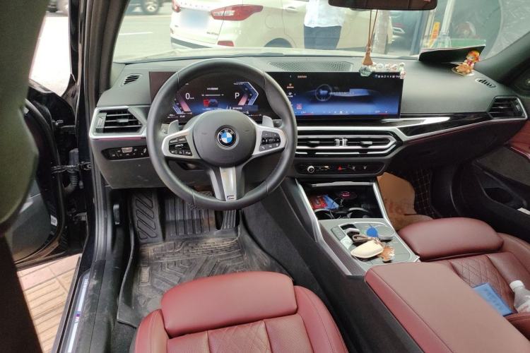 Used BMW 3 Series 2023 325i M Sport Night Edition Package Steering Wheel