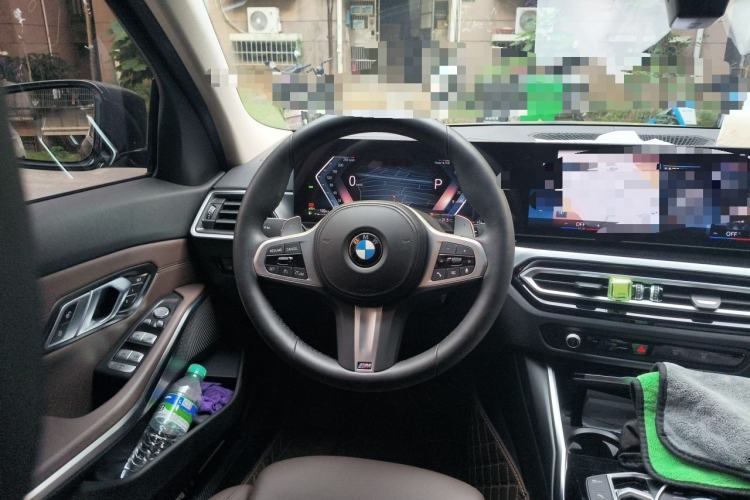 Used BMW 3 Series 2023 320Li M Sport Package Steering Wheel