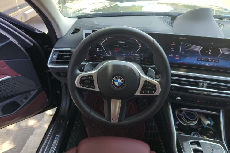 Used BMW 3 Series 2023 325Li M Sport Package Steering Wheel