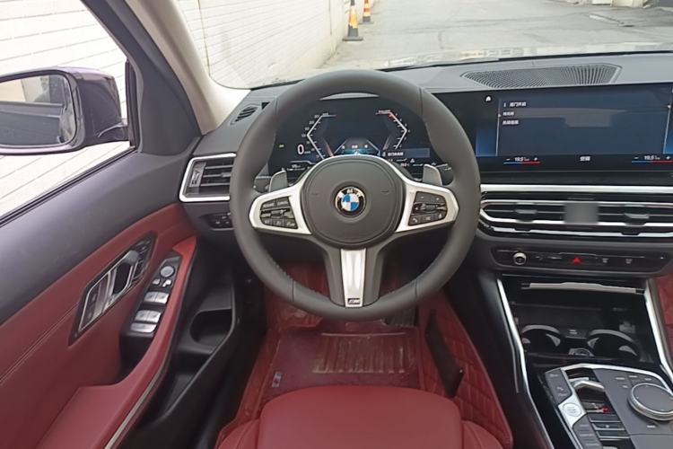 Used BMW 3 Series 2023 320i M Sport Package Steering Wheel