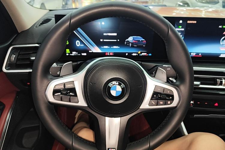 Used BMW 3 Series 2023 325i M Sport Package Steering Wheel