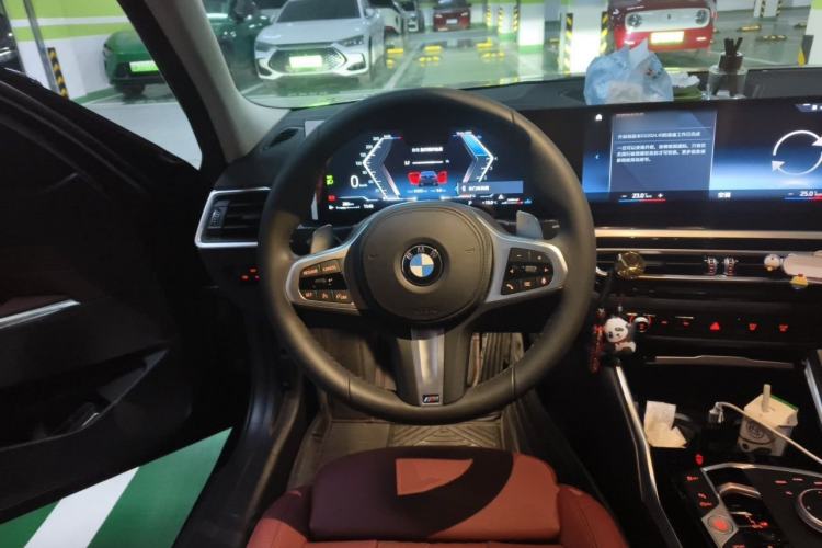 Used BMW 3 Series 2023 320Li M Sport Package Steering Wheel