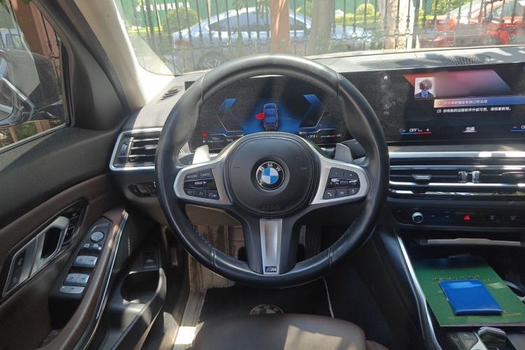 Used BMW 3 Series 2023 325Li M Sport Package Steering Wheel