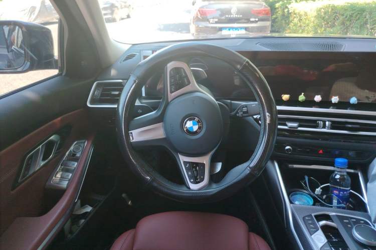 Used BMW 3 Series 2023 325Li M Sport Night Edition Package Steering Wheel