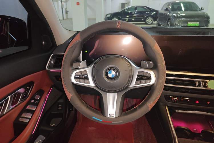 Used BMW 3 Series 2023 325Li M Sport Night Edition Package Steering Wheel