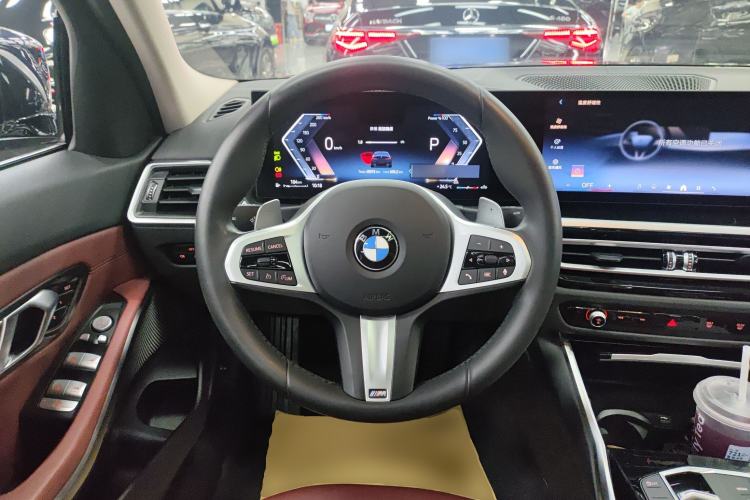 Used BMW 3 Series 2023 320Li M Sport Package Steering Wheel