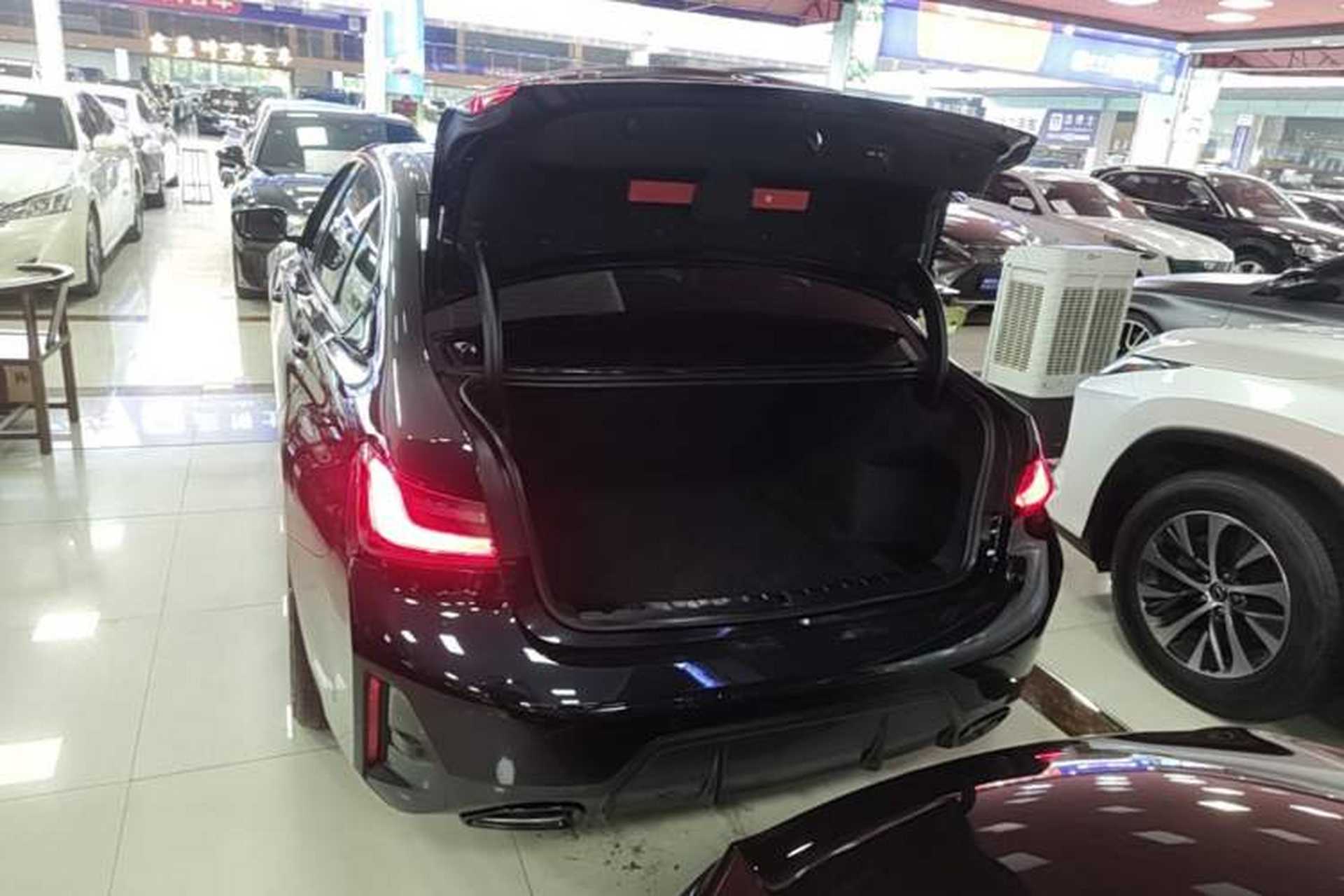 Used BMW 3 Series 2023 325Li M Sport Package Trunk