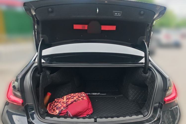 Used BMW 3 Series 2023 325Li M Sport Package Trunk