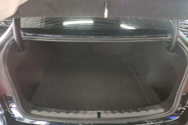 Used BMW 3 Series 2023 330i M Sport Night Edition Package Trunk