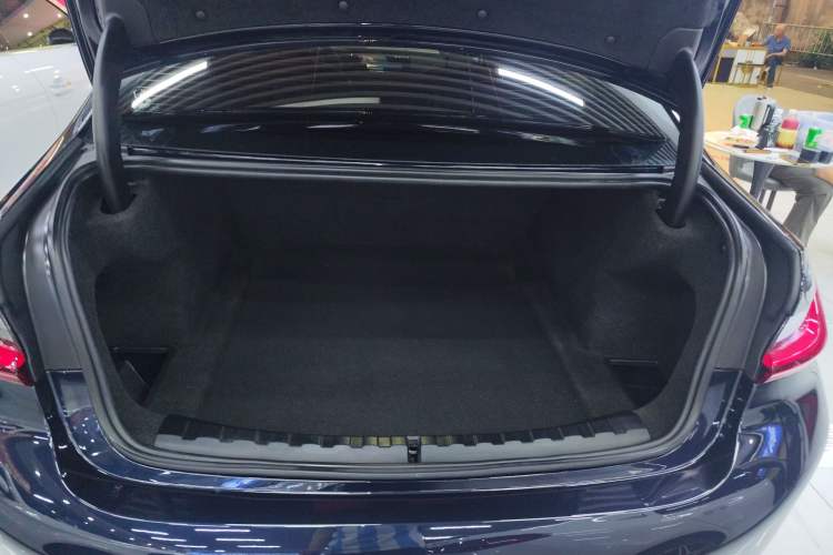 Used BMW 3 Series 2023 325Li M Sport Night Edition Package Trunk