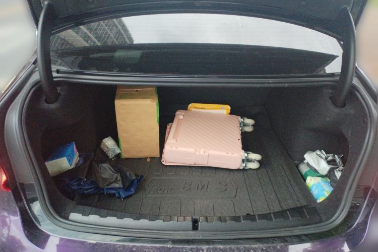 Used BMW 3 Series 2023 325i M Sport Night Edition Package Trunk