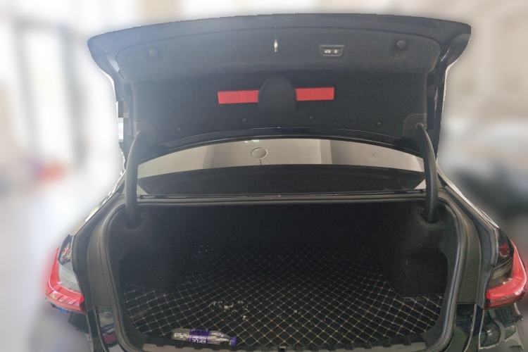 Used BMW 3 Series 2023 325Li M Sport Night Edition Package Trunk