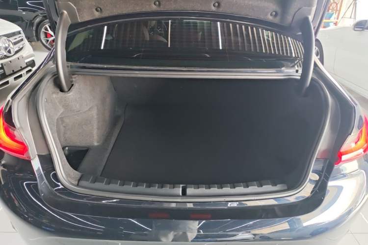 Used BMW 3 Series 2023 325i M Sport Package Trunk