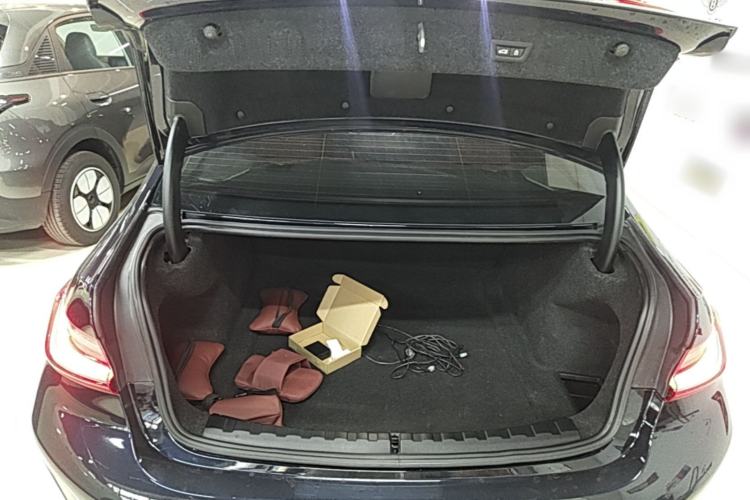 Used BMW 3 Series 2023 325Li M Sport Night Edition Package Trunk