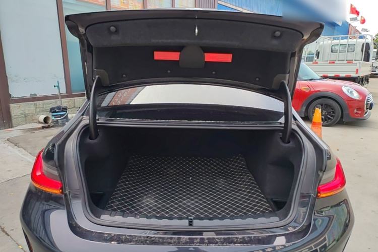 Used BMW 3 Series 2023 320Li M Sport Package Trunk