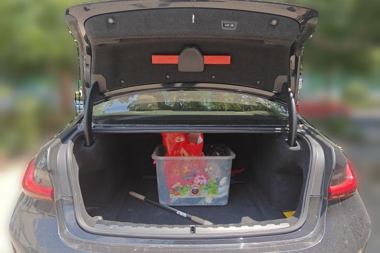 Used BMW 3 Series 2023 325Li M Sport Package Trunk