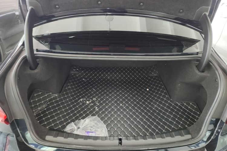 Used BMW 3 Series 2023 325Li M Sport Night Edition Package Trunk
