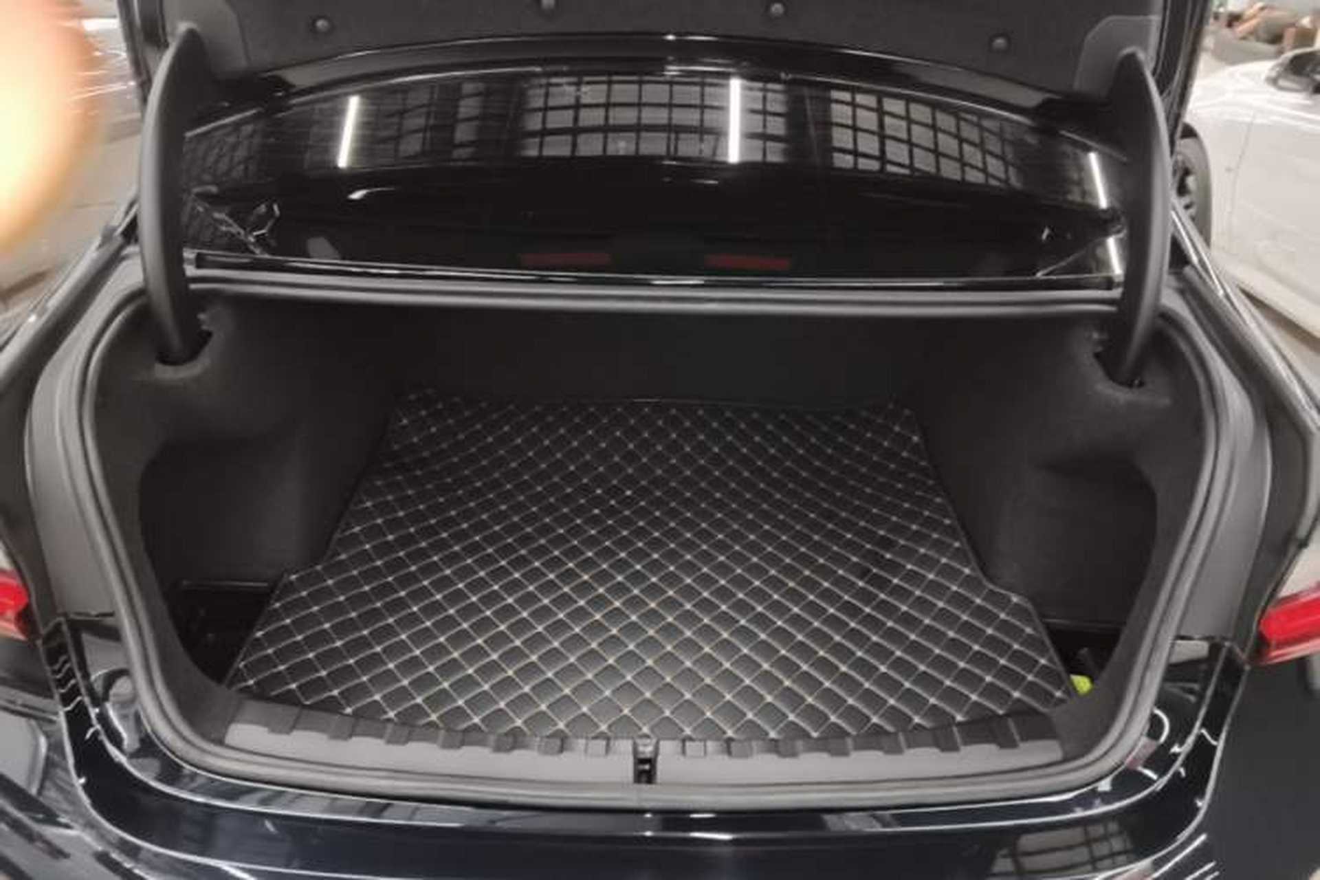Used BMW 3 Series 2023 325Li M Sport Package Trunk