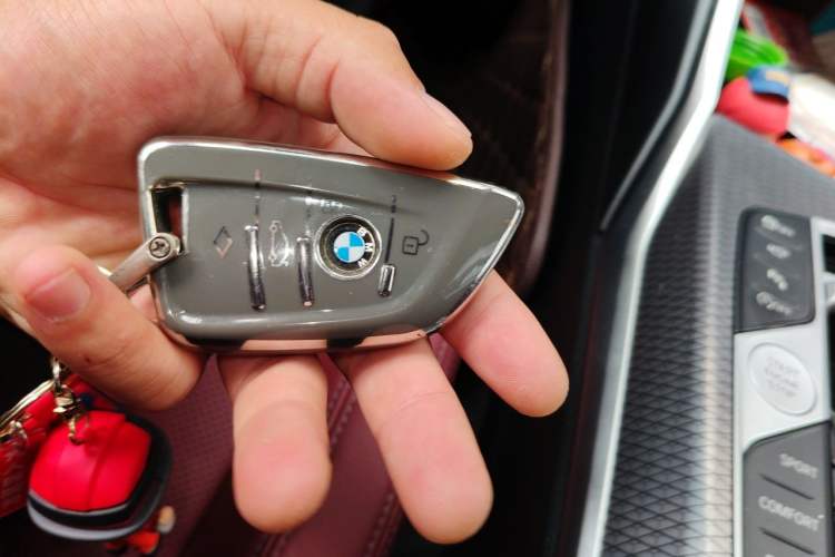 Used BMW 3 Series 2023 325i M Sport Night Edition Package Vehicle Key