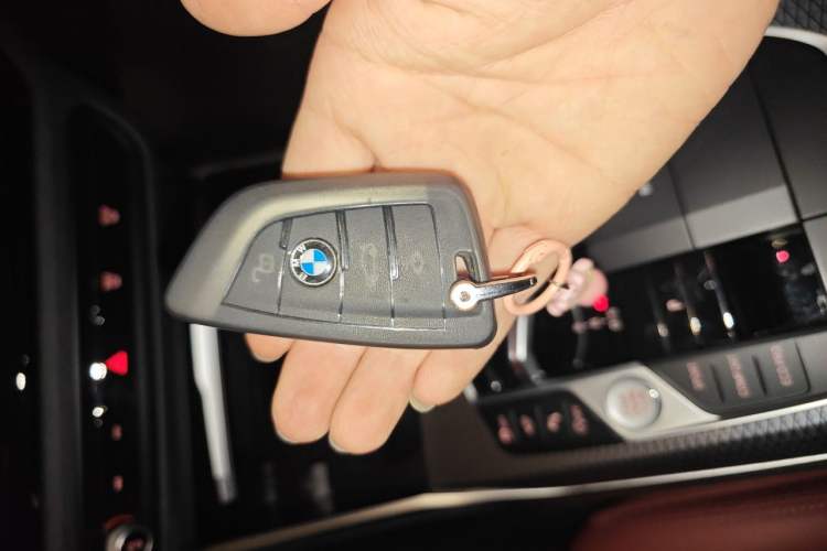 Used BMW 3 Series 2023 325Li M Sport Night Edition Package Vehicle Key