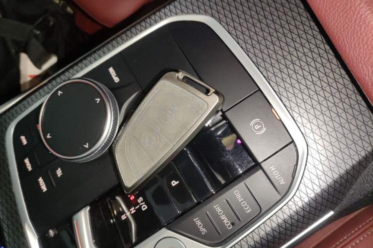 Used BMW 3 Series 2023 325Li M Sport Night Edition Package Vehicle Key