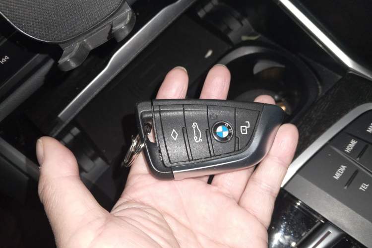 Used BMW 3 Series 2023 325Li xDrive M Sport Package Vehicle Key