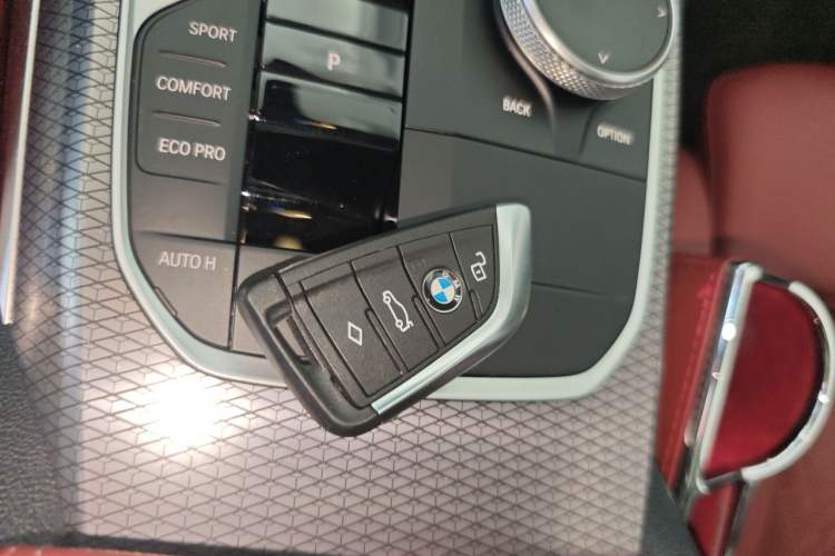 Used BMW 3 Series 2023 325Li M Sport Night Edition Package Vehicle Key
