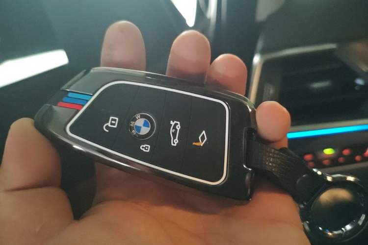 Used BMW 3 Series 2023 325Li M Sport Package Vehicle Key