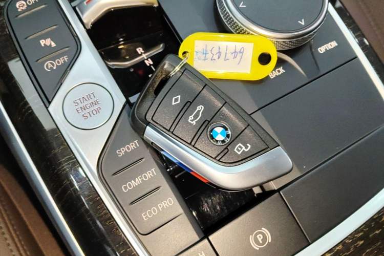 Used BMW 3 Series 2023 325Li M Sport Package Vehicle Key