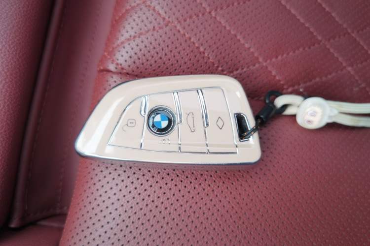 Used BMW 3 Series 2023 325Li M Sport Package Vehicle Key