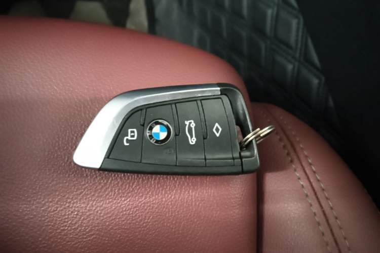 Used BMW 3 Series 2023 325i M Sport Night Edition Package Vehicle Key