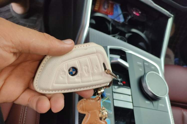 Used BMW 3 Series 2023 325i M Sport Night Edition Package Vehicle Key