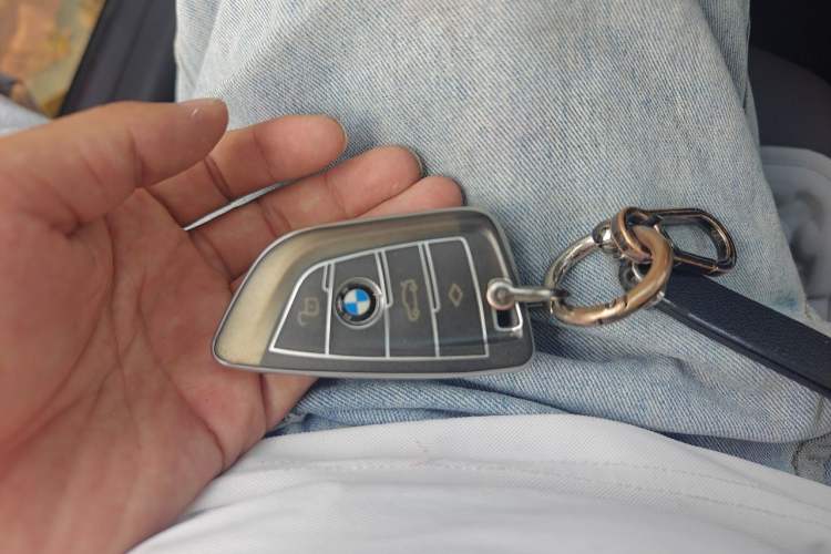 Used BMW 3 Series 2023 325Li M Sport Night Edition Package Vehicle Key