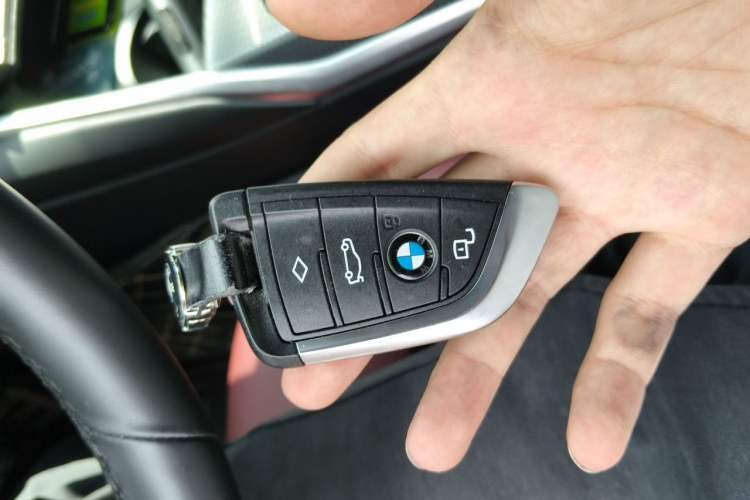 Used BMW 3 Series 2023 325Li M Sport Night Edition Package Vehicle Key