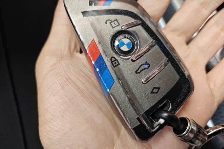 Used BMW 3 Series 2023 325Li M Sport Night Edition Package Vehicle Key