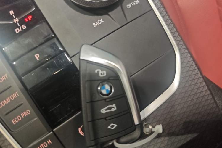 Used BMW 3 Series 2023 330i M Sport Night Edition Package Vehicle Key