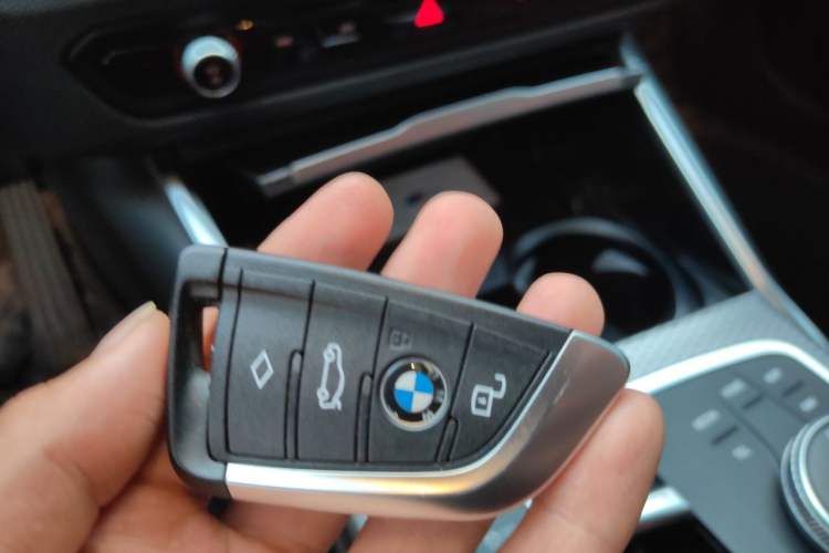Used BMW 3 Series 2023 325Li M Sport Night Edition Package Vehicle Key