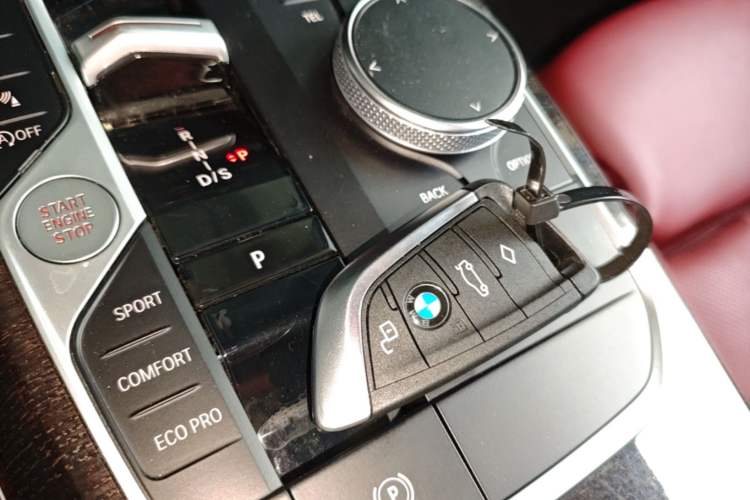 Used BMW 3 Series 2023 325Li M Sport Package Vehicle Key