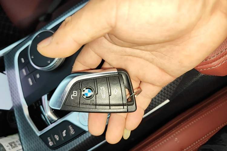 Used BMW 3 Series 2023 325Li M Sport Night Edition Package Vehicle Key