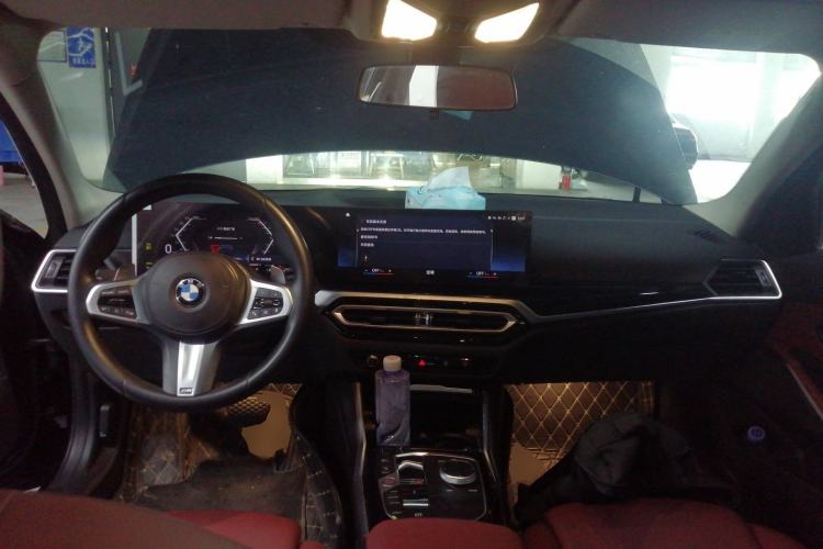 Used BMW 3 Series 2023 320Li M Sport Package Center Console