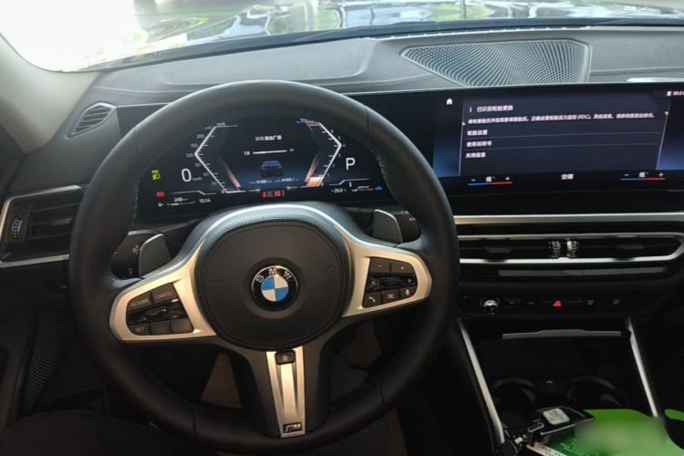 Used BMW 3 Series 2023 320Li M Sport Package Center Console