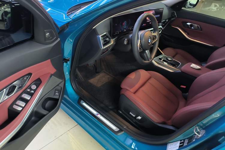 Used BMW 3 Series 2023 325Li M Sport Night Edition Package Driver Seat