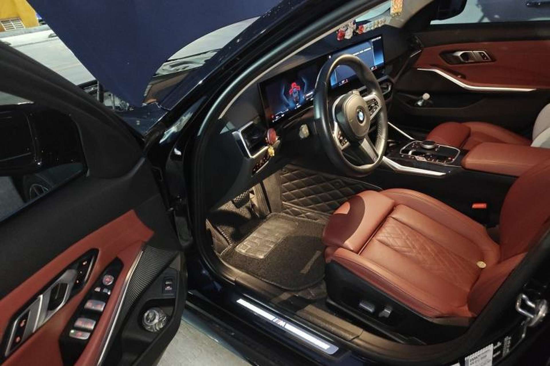 Used BMW 3 Series 2023 325Li M Sport Package Driver Seat