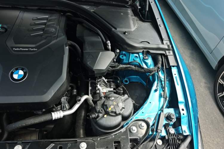 Used BMW 3 Series 2023 325i M Sport Night Edition Package Engine Bay Left