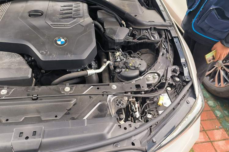 Used BMW 3 Series 2023 325Li M Sport Night Edition Package Engine Bay Left