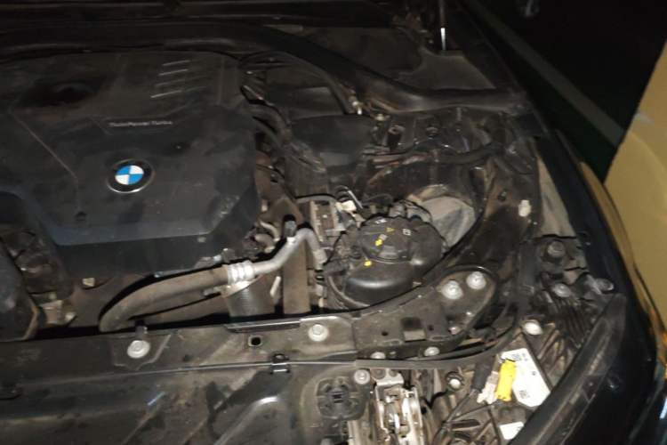 Used BMW 3 Series 2023 325Li M Sport Package Engine Bay Left