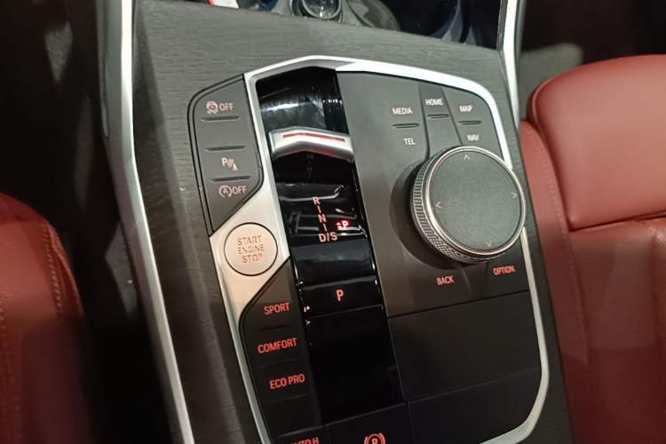 Used BMW 3 Series 2023 325i M Sport Package Gear Lever
