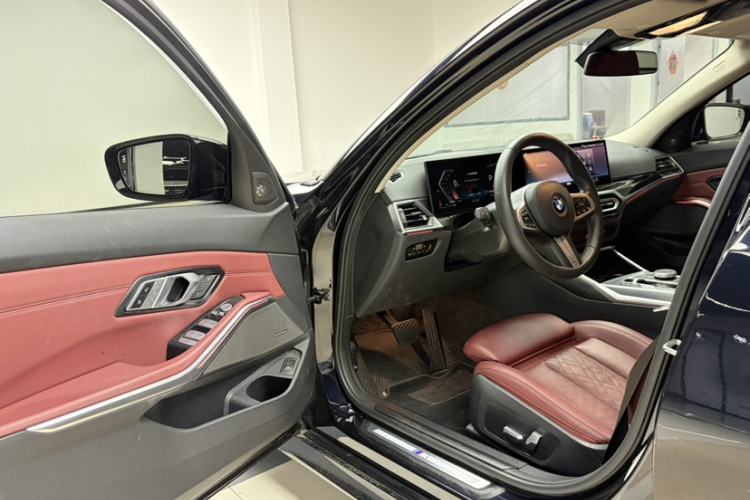 Used BMW 3 Series 2023 325Li M Sport Night Edition Package Interior 6