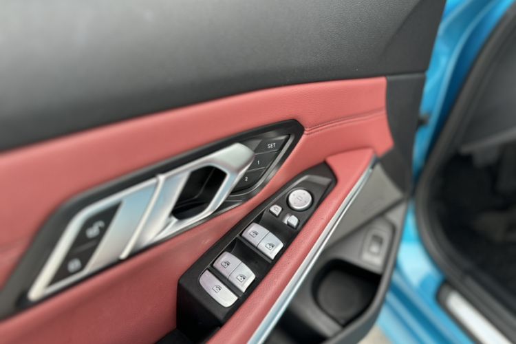 Used BMW 3 Series 2023 325Li M Sport Night Edition Package Interior 7